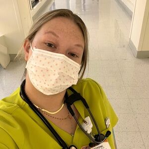 Meet your Posher, Catherine